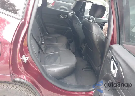 2022 Jeep Compass High Altitude 4X4 z USA, uszkodzony, nr VIN 3C4NJDCB4NT221196